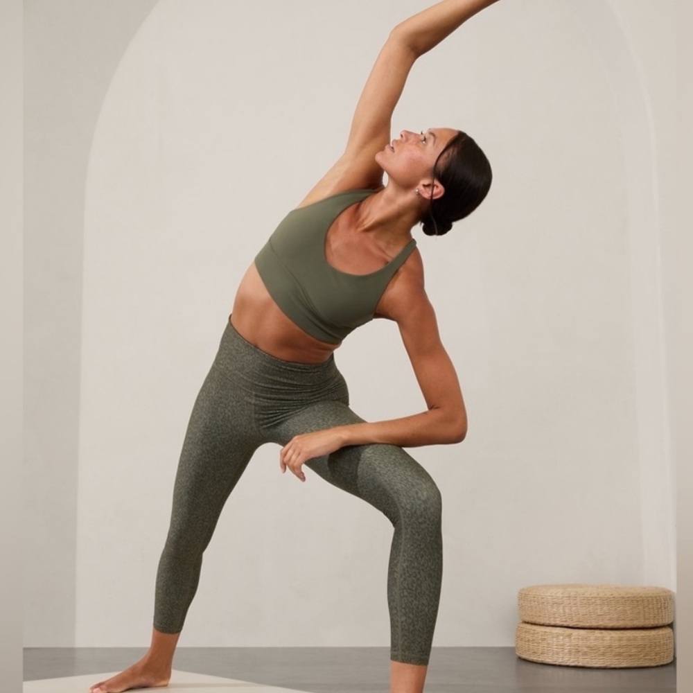 NWT green animal print Athleta Elation tight